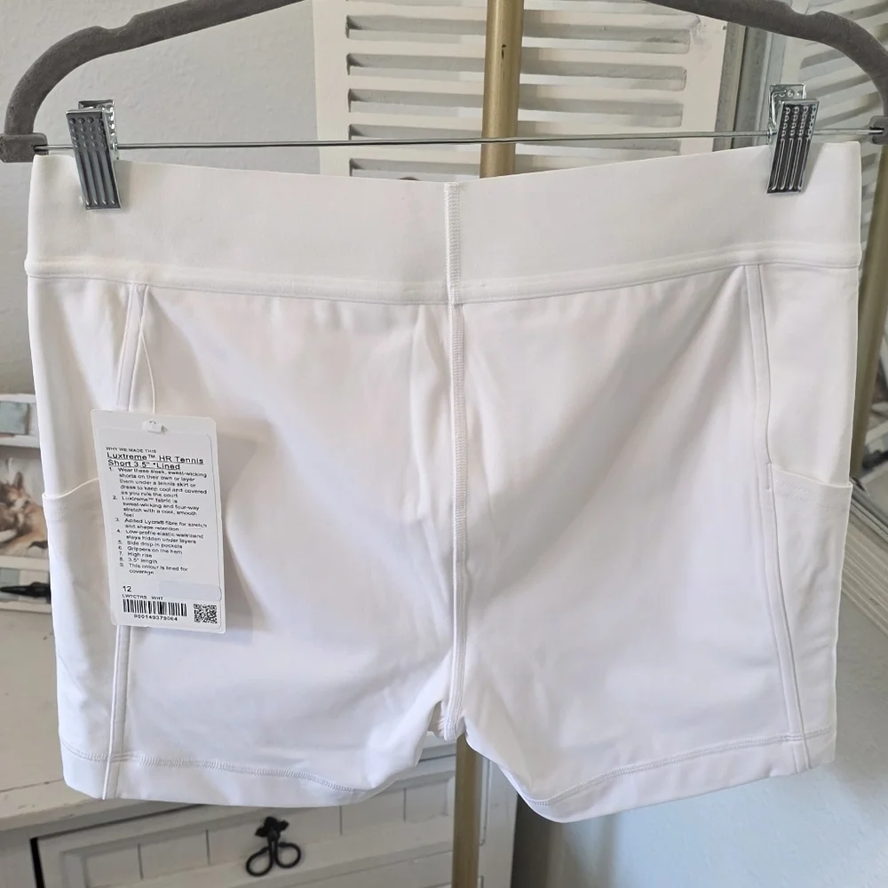 NWT Lululemon athletica White High-Rise Athletic Shorts